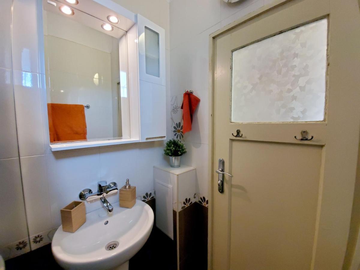 Sunny Central Apartment Sofia Ngoại thất bức ảnh